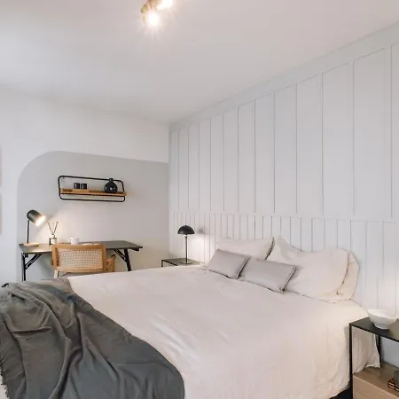Comporta - 1 Bedroom And Parking In Parque Nacoes דירה *