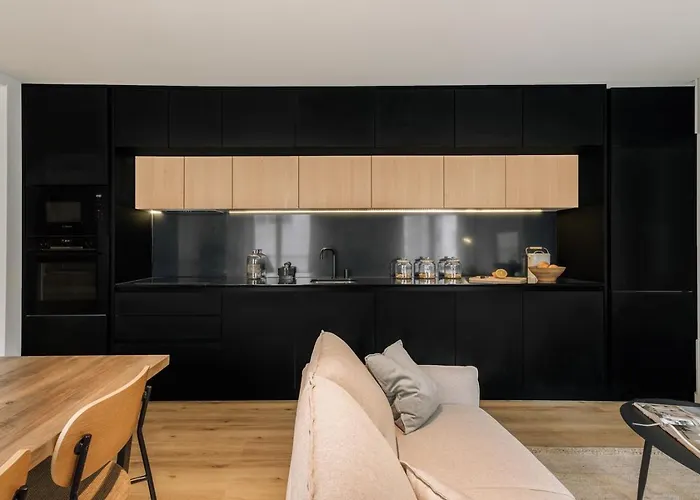 דירה Comporta - 1 Bedroom And Parking In Parque Nacoes ליסבון