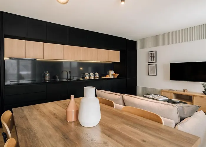 דירה Comporta - 1 Bedroom And Parking In Parque Nacoes ליסבון