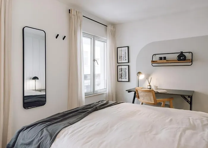 Comporta - 1 Bedroom And Parking In Parque Nacoes